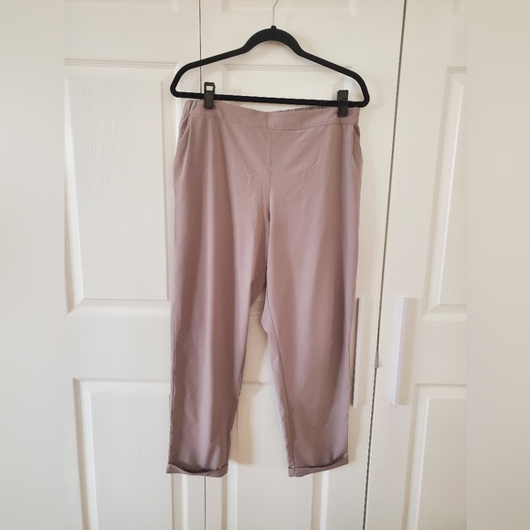 MEC | Pants \u0026 Jumpsuits | Mec Travel 